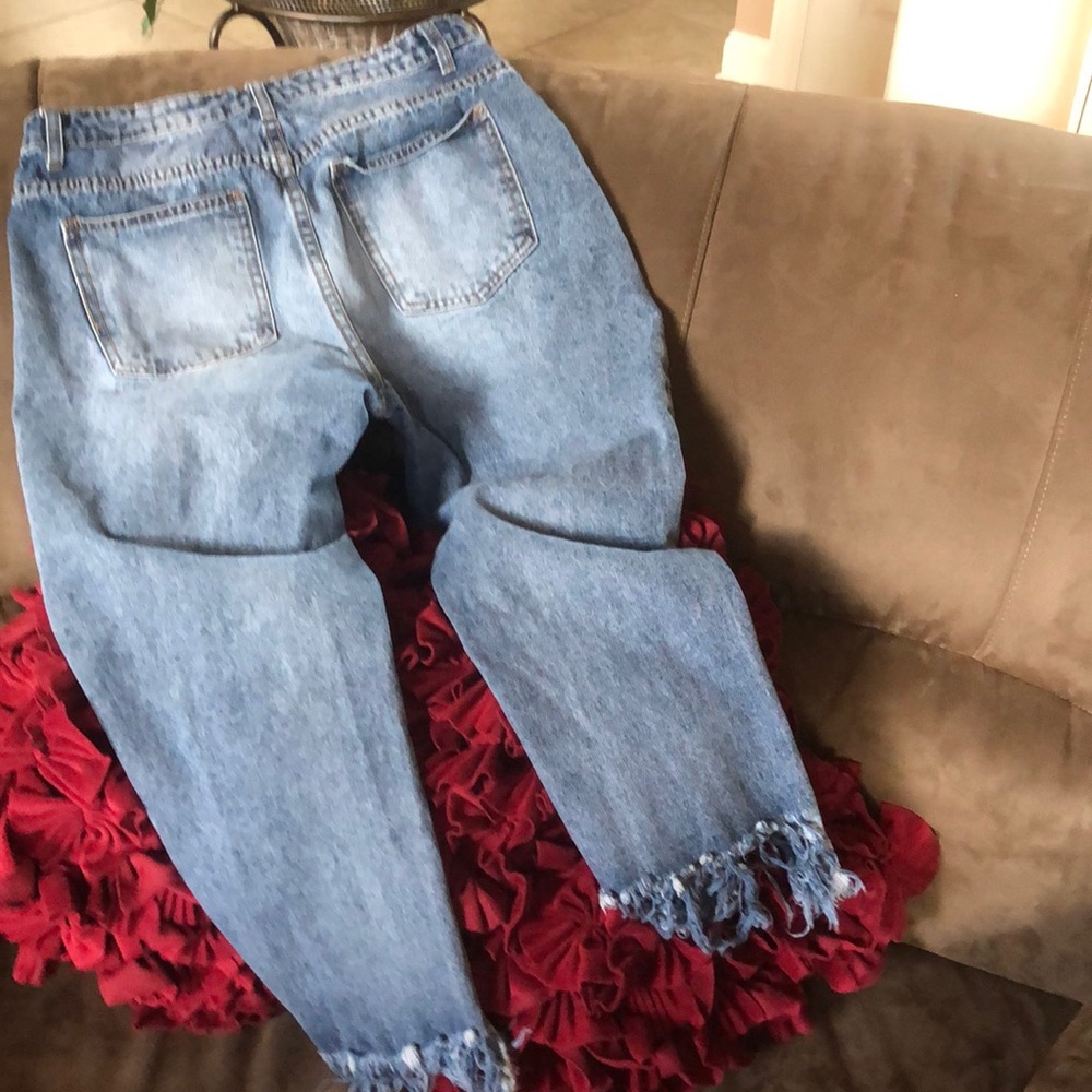 Jeans - Picture 2 of 4